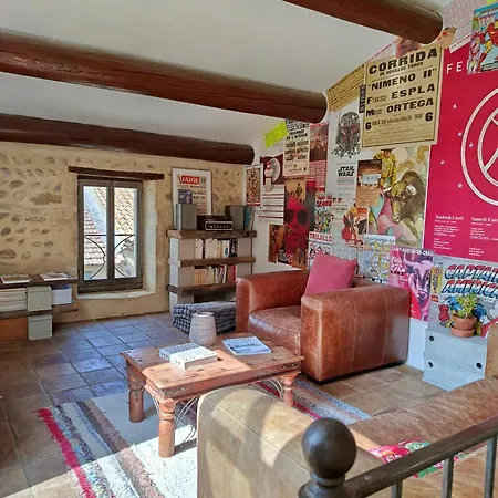 La Maison De Mon Grand-pere Сasa de vacaciones Domazan
